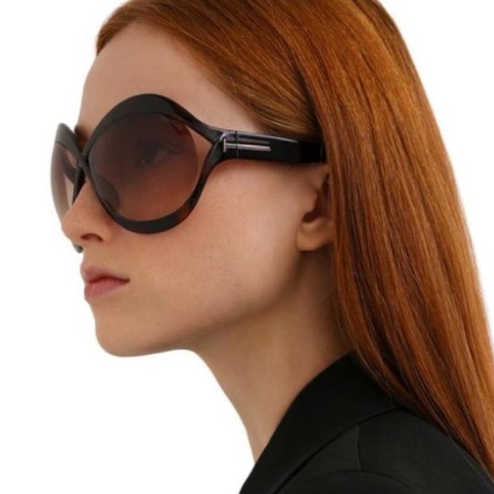 Tom Ford Oversized Black Frame Gradient Brown Lens Sunglasses